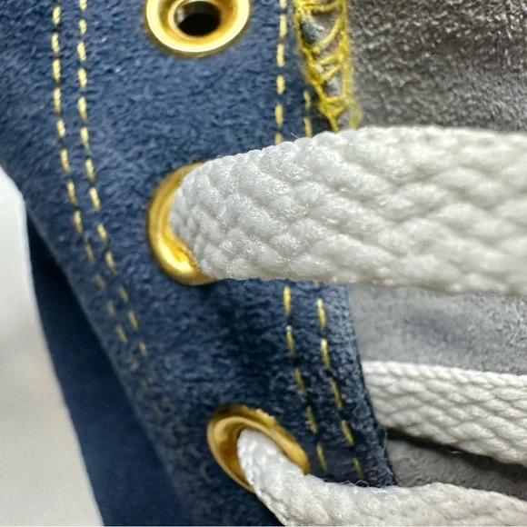 🥂SOLD🥂Converse Chuck Taylor Blue Suede Maize Detail Custom Sneakers, 10 - Picture 11 of 14
